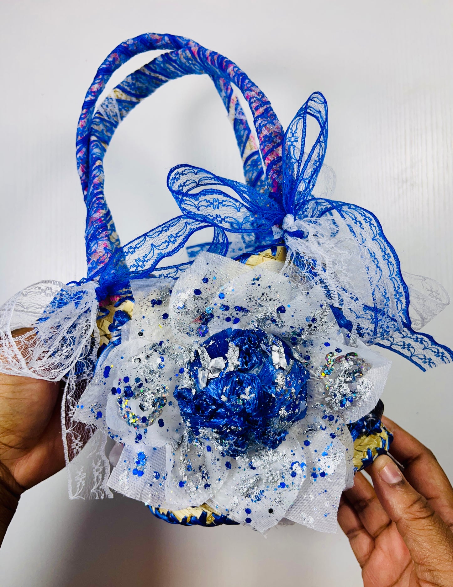 Merry Me Santa Baby Mini Junky Straw Bag #2