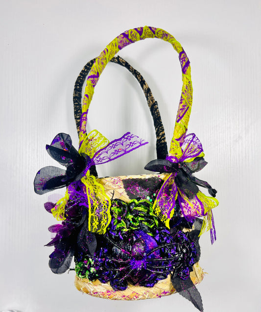 Wednesday Mini Junky Straw Bags